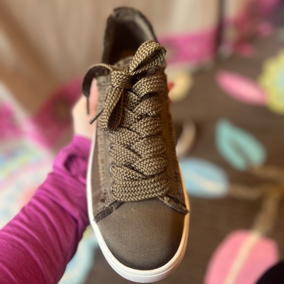 Mossimo Green Sneakers | Dark Green Satin Tennis Shoes | Fun Sneakers - Picture 3 of 9